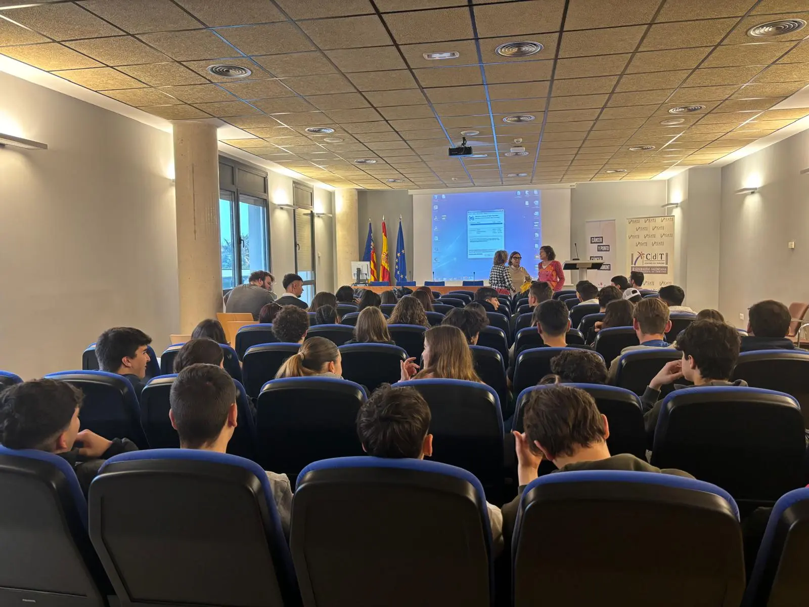 charla-instituto-2024